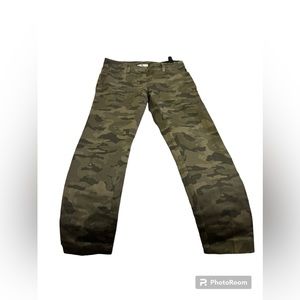 Camouflage pants women from New York & Company Size 0